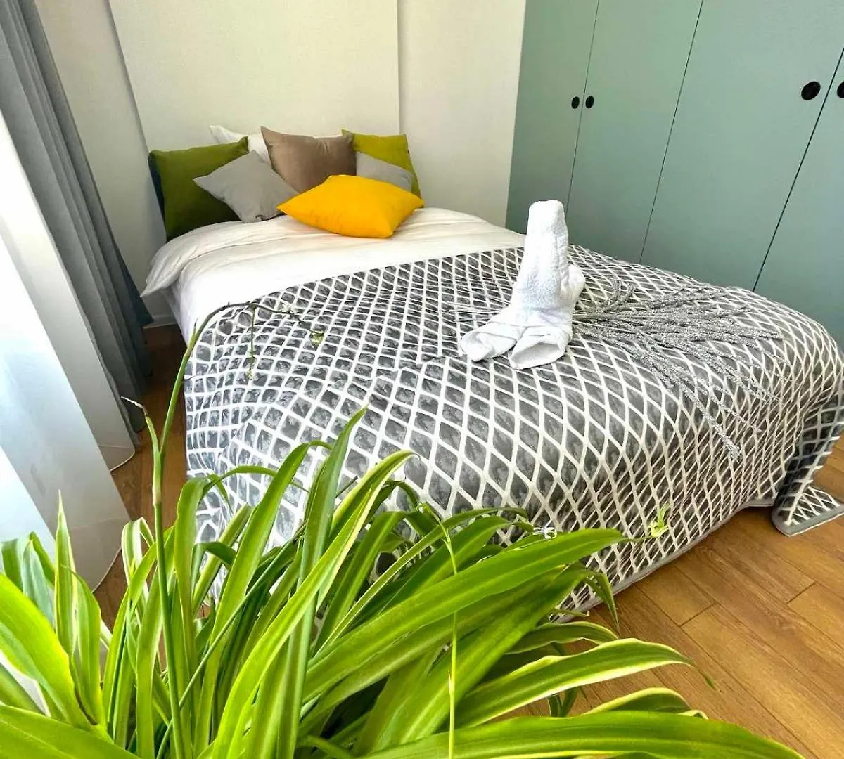 Apartment Люкс Апартаменти В Затишному Жк Бізнес Класу Kiew